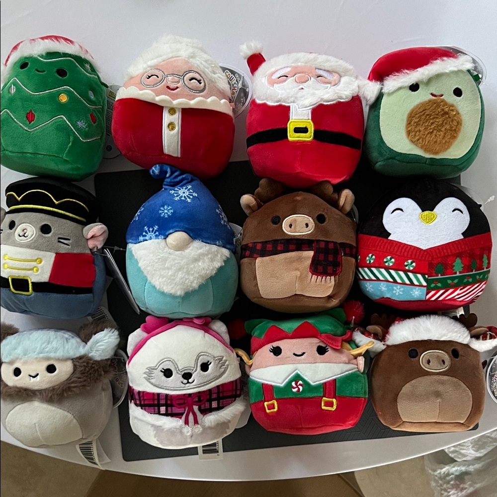 Festive Holiday Plush Toy Set
